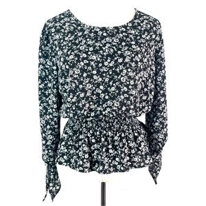 E & M brand floral top